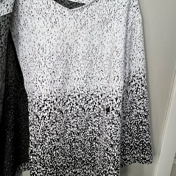 Unbranded Black & White Wrap Jacket - Picture 6 of 10